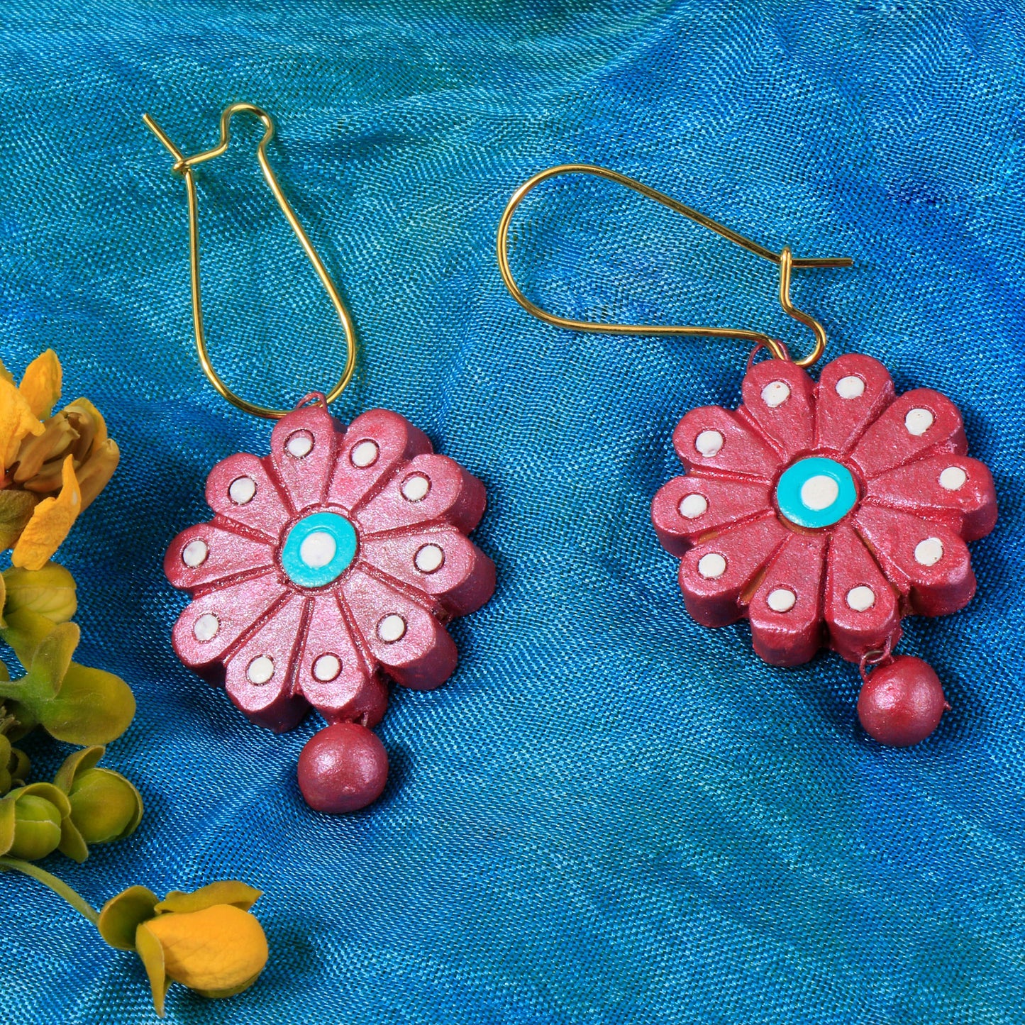 Baneri- Handcrafted Clay Dangler Earrings