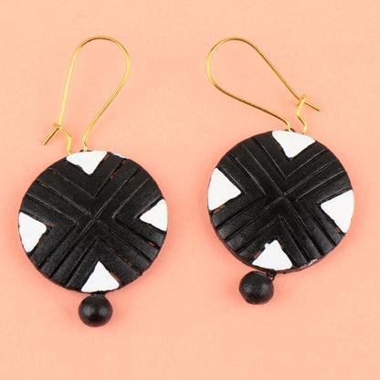 Folkra- Handcrafted Clay Dangler Earrings