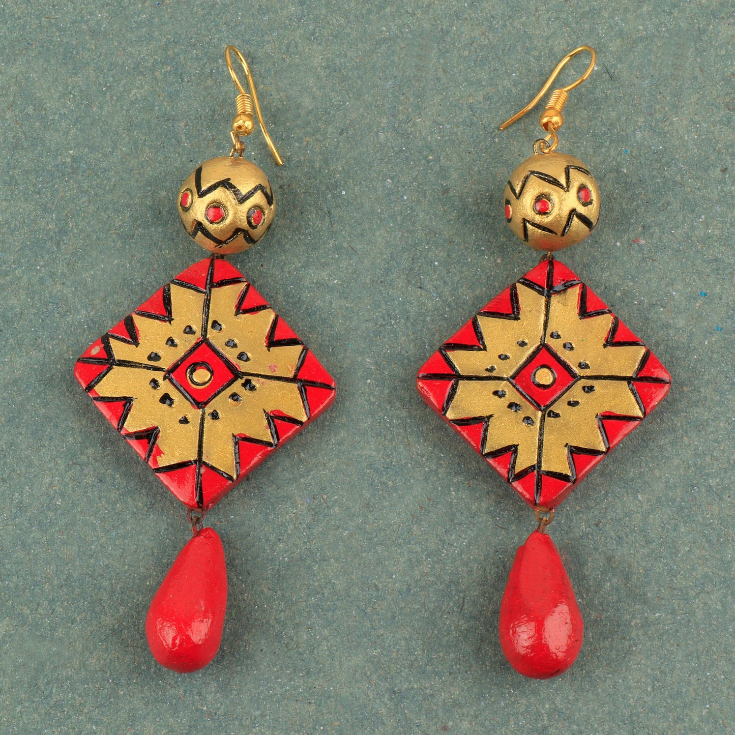 Vasuni- Handcrafted Clay Dangler Earrings